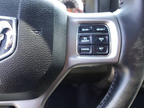 Used 2023 RAM 1500 Warlock AWD/4WD image 58