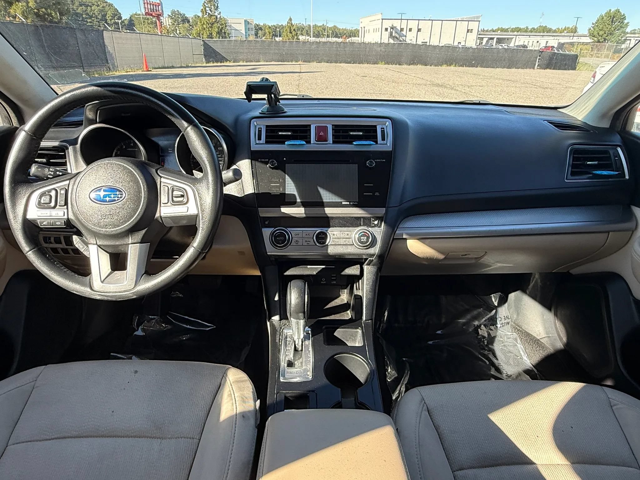 Used 2017 Subaru Legacy 2.5i Premium AWD/4WD image 3