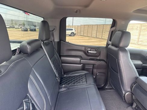 Used 2023 Chevrolet Silverado 1500 Custom RWD image 33
