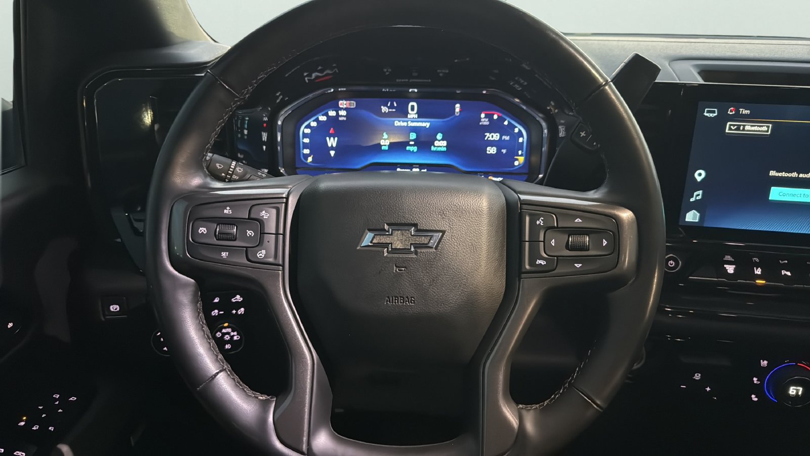 Used 2025 Chevrolet Silverado 2500 ZR2 w/ ZR2 Bison Edition AWD/4WD image 11