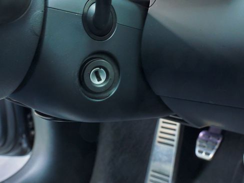 Used 2011 Audi R8 V10 image 69