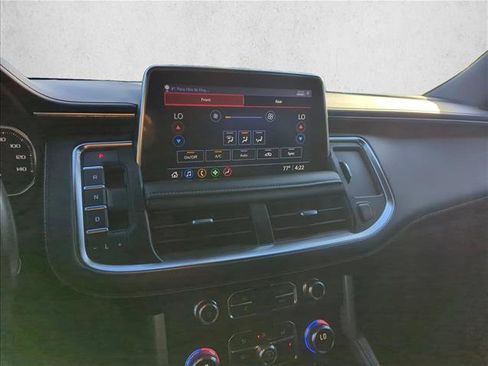 Used 2021 GMC Yukon SLT w/ SLT Luxury Package image 13