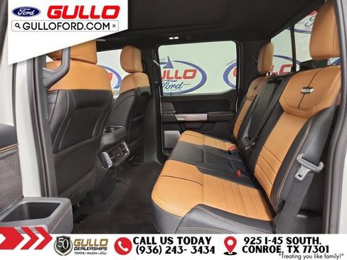 Used 2024 Ford F350 Platinum w/ FX4 Off-Road Package image 15
