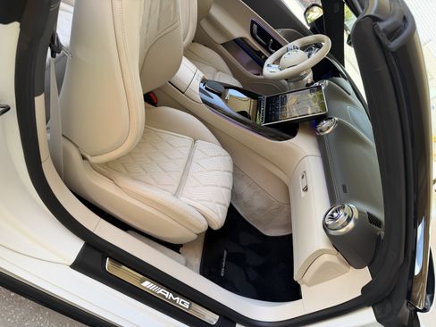 Used 2022 Mercedes-Benz SL 55 AMG 4MATIC image 24