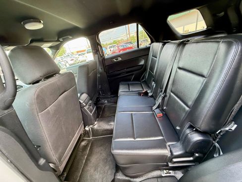 Used 2017 Ford Explorer 4WD Police Interceptor image 34