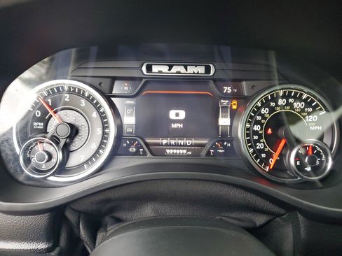 Used 2022 RAM 1500 Big Horn image 32