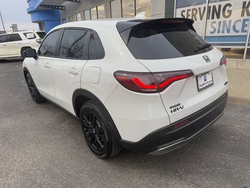 Used 2026 Honda HR-V Sport image 13