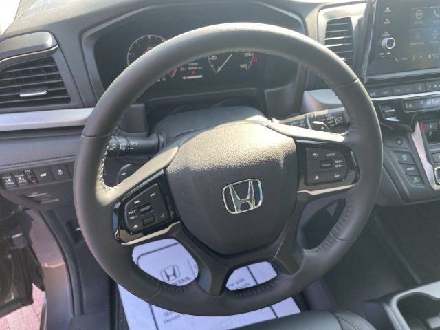 Certified 2026 Honda Odyssey EX-L image 11