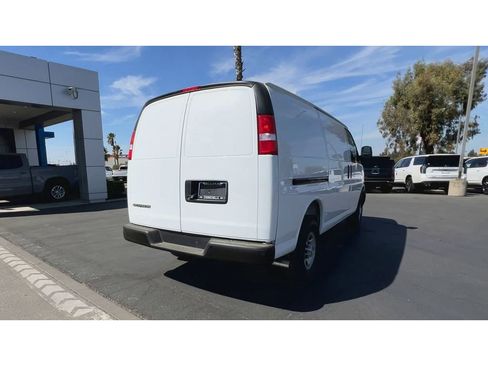 New 2025 Chevrolet Express 2500 w/ Driver Convenience Package image 11
