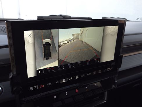 Used 2025 GMC Hummer EV 3X image 64