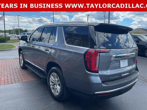 Used 2022 GMC Yukon SLT w/ SLT Premium Package AWD/4WD image 10