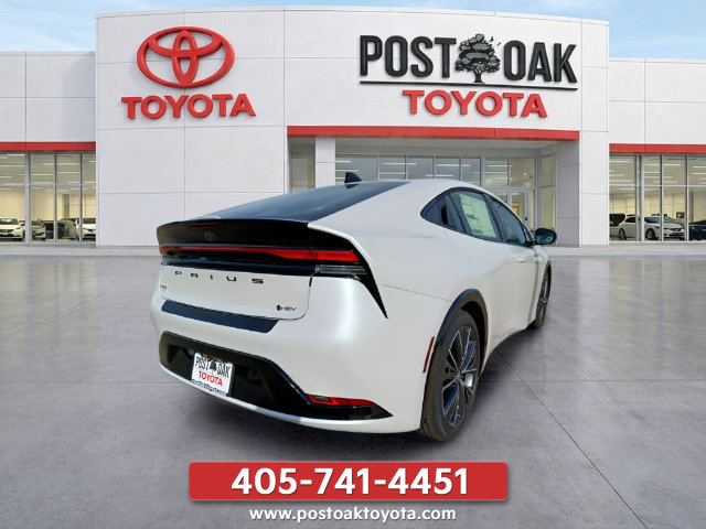 New 2027 Toyota Prius XLE FWD image 5