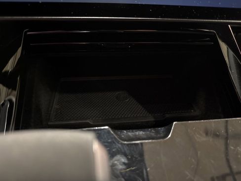 Used 2024 Land Rover Range Rover Sport Dynamic SE image 30