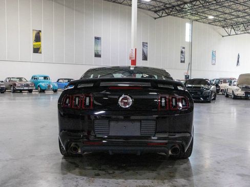 Used 2013 Ford Mustang Boss 302 RWD image 5
