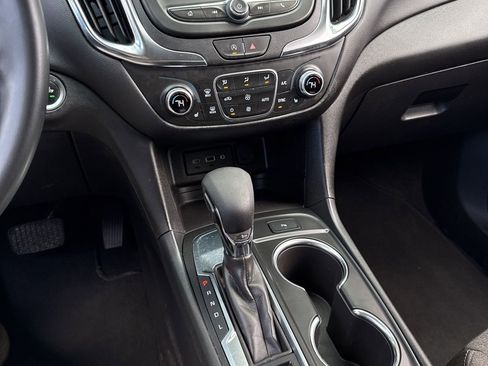 Used 2024 Chevrolet Equinox LT image 16