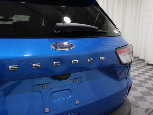 Used 2021 Ford Escape SE w/ Convenience Package FWD image 26