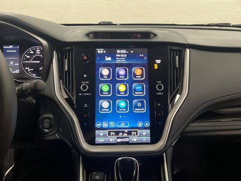 Used 2025 Subaru Outback Limited image 21