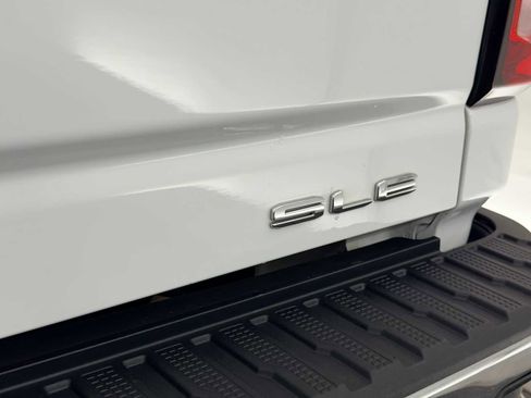 Used 2023 GMC Sierra 3500 SLE w/ SLE Convenience Package image 15