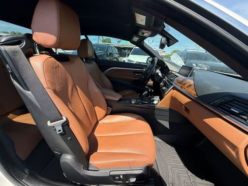 Used 2014 BMW 435i Convertible RWD image 21