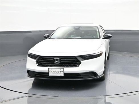 New 2025 Honda Accord SE image 23