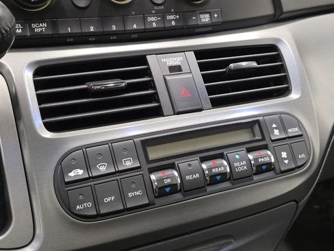 Used 2005 Honda Odyssey Touring image 38