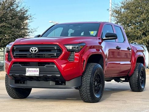 Used 2026 Toyota Tacoma SR AWD/4WD image 3