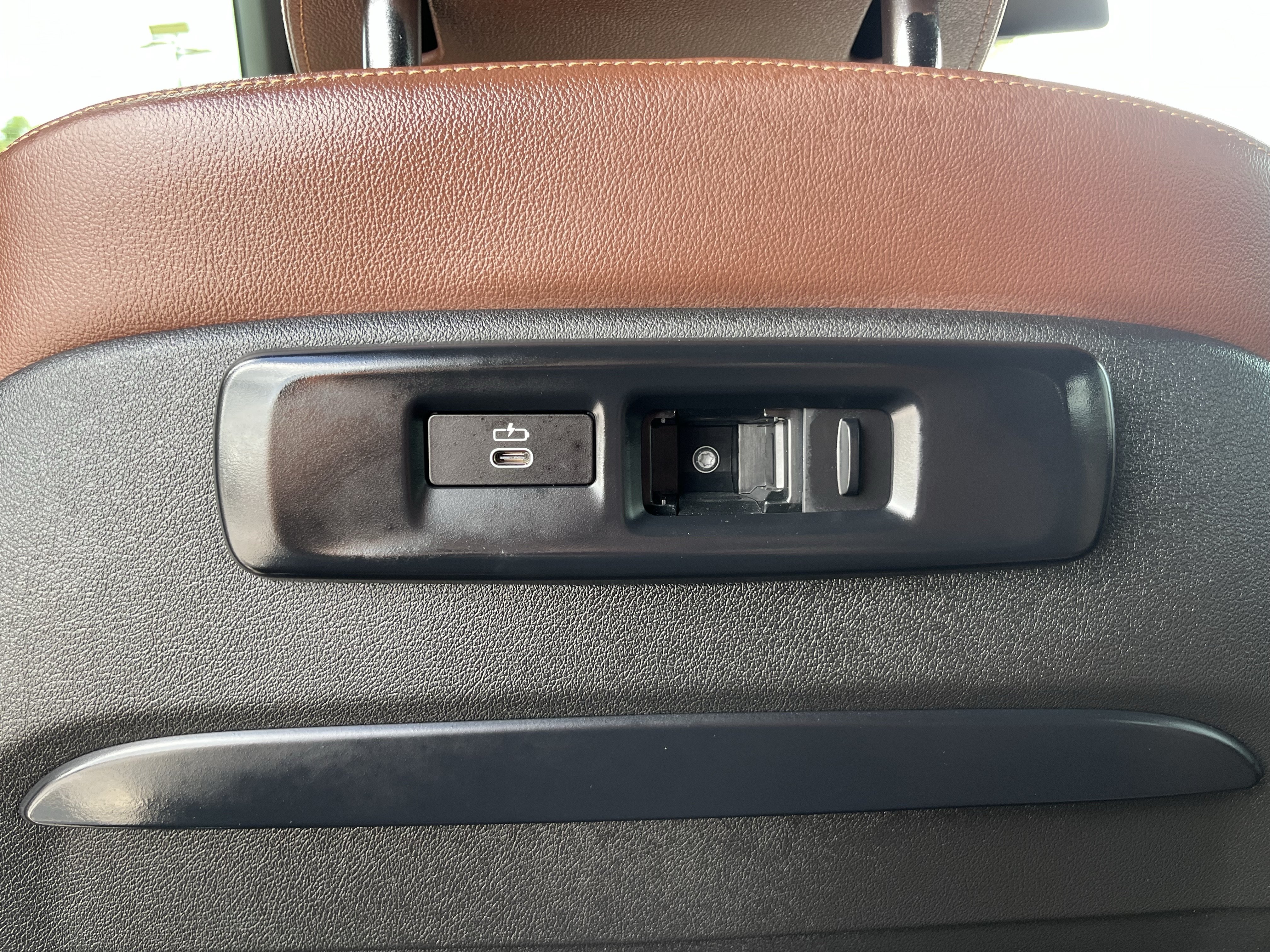 Used 2020 BMW X5 sDrive40i w/ Premium Package RWD image 31