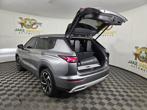 Used 2022 Mitsubishi Outlander SE FWD image 31