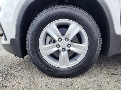 Used 2018 Chevrolet Trax LT w/ Driver Confidence Package FWD image 39