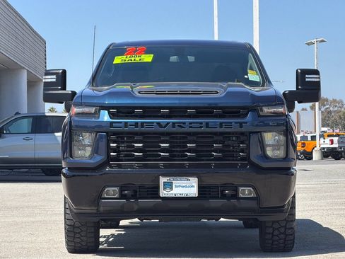 Used 2022 Chevrolet Silverado 2500 Custom w/ Custom Convenience Package AWD/4WD image 9