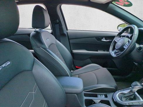 Used 2024 Kia Forte GT-Line w/ GT-Line Premium Package FWD image 21