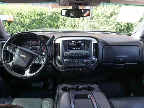 Used 2018 Chevrolet Silverado 1500 LT w/ Texas Edition AWD/4WD image 29