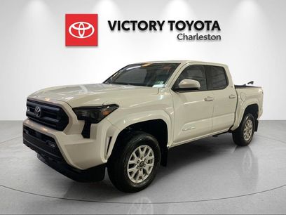 New 2026 Toyota Tacoma SR5
