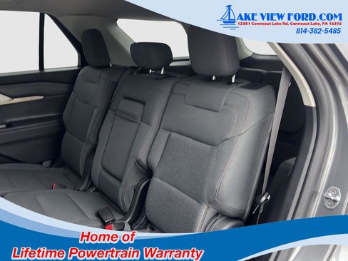 Used 2025 Ford Explorer Active image 39