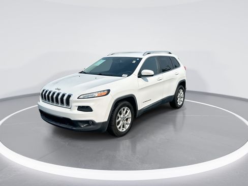 Used 2015 Jeep Cherokee Latitude FWD image 5