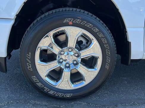 Used 2023 RAM 1500 Big Horn image 11