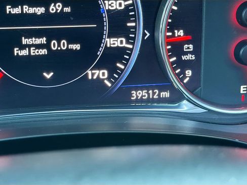 Used 2023 Chevrolet Traverse High Country w/ LPO, Floor Liner Package FWD image 12
