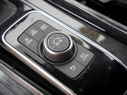 Used 2024 INFINITI QX80 Luxe RWD image 30