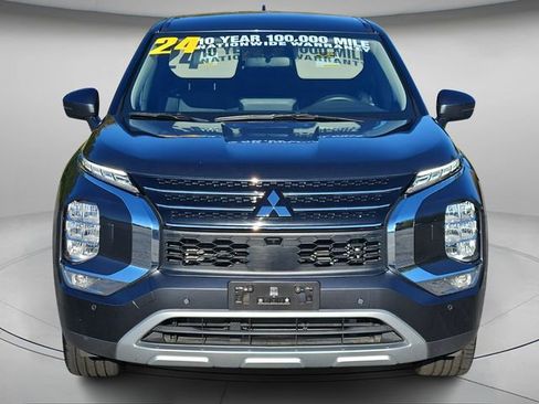 Used 2024 Mitsubishi Outlander SE image 5