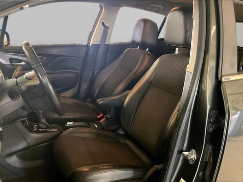 Used 2018 Buick Encore Preferred FWD image 7