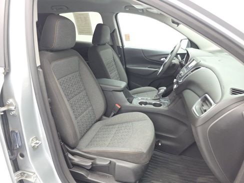 Certified 2022 Chevrolet Equinox LT AWD/4WD image 45