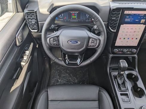 New 2025 Ford Ranger Lariat w/ FX4 Off-Road Package image 14