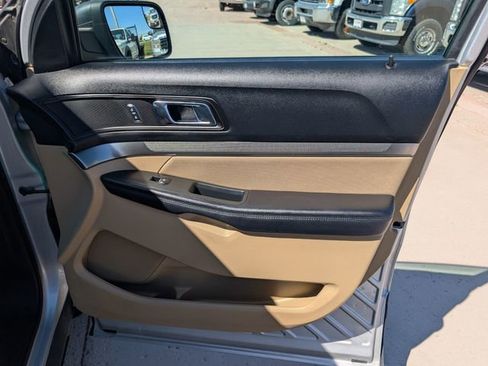 Used 2017 Ford Explorer 4WD image 21