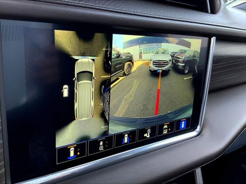 Certified 2023 GMC Yukon Denali image 27