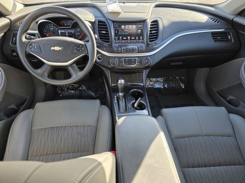 Used 2018 Chevrolet Impala LS image 17