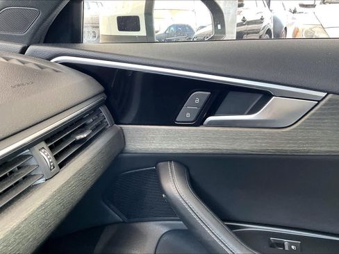 Used 2020 Audi A4 2.0T Prestige w/ Prestige Package FWD image 33