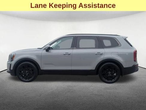 Used 2022 Kia Telluride SX w/ SX Prestige Package AWD/4WD image 7