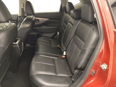 Used 2018 Nissan Murano SL w/ Moonroof Package FWD image 18