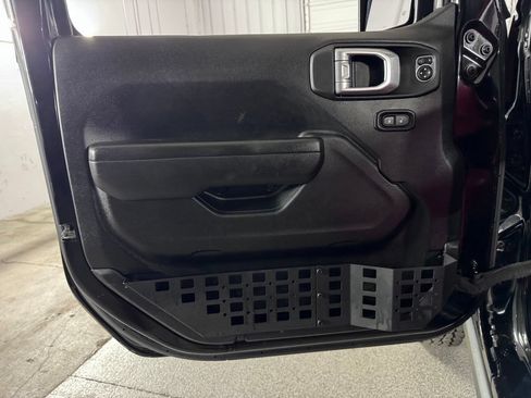 Used 2022 Jeep Gladiator Sport AWD/4WD image 39