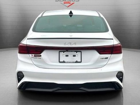 Used 2022 Kia Forte GT-Line FWD image 12
